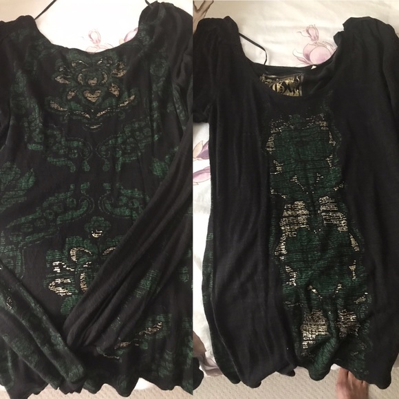 3@$18 Guess black and green top